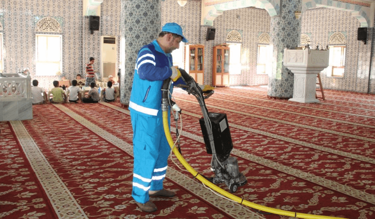 Cami Temizliği